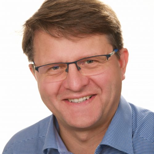 Dr n. med. Marcin Makowski